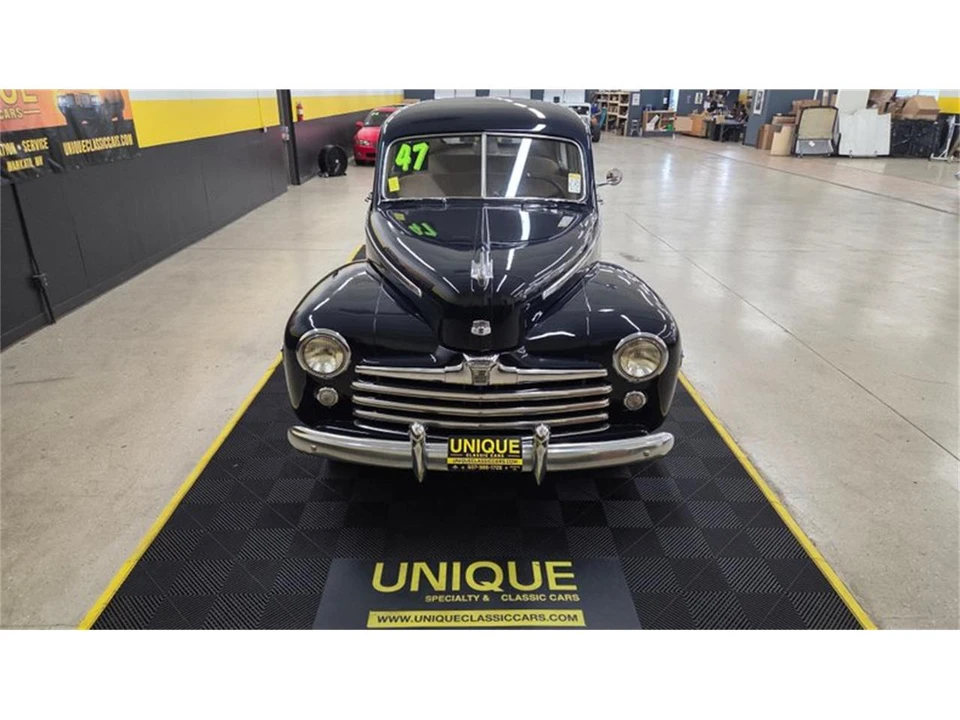 1947 Ford Standard & Deluxe & Super Deluxe - Image 2 of 31