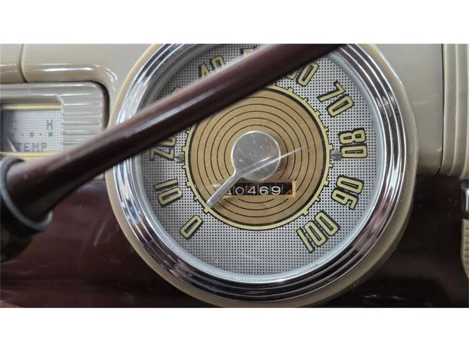 1947 Ford Standard & Deluxe & Super Deluxe - Image 30 of 31