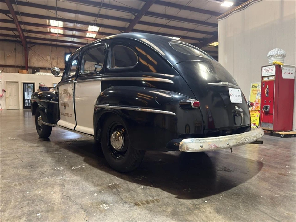 1947 Ford Standard & Deluxe & Super Deluxe - Image 16 of 31