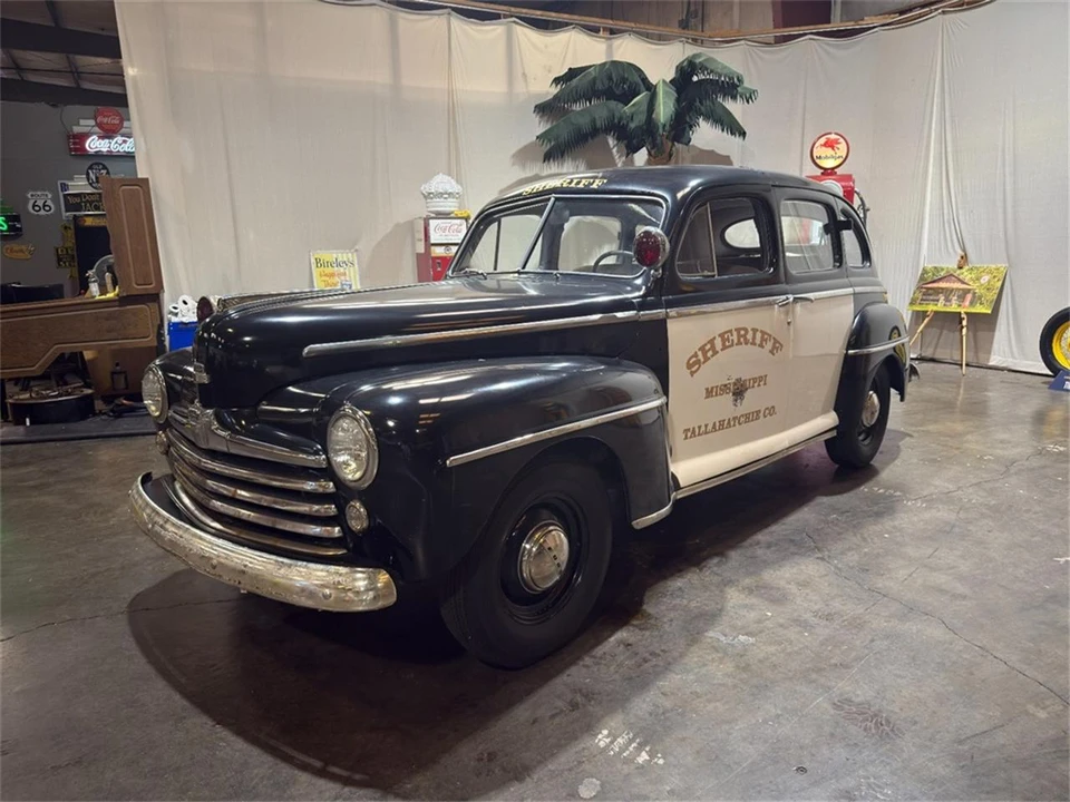1947 Ford Standard & Deluxe & Super Deluxe - Image 2 of 31