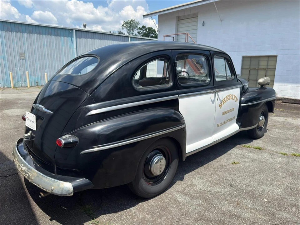 1947 Ford Standard & Deluxe & Super Deluxe - Image 3 of 31