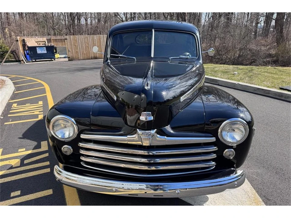 1947 Ford Standard & Deluxe & Super Deluxe - Image 2 of 4