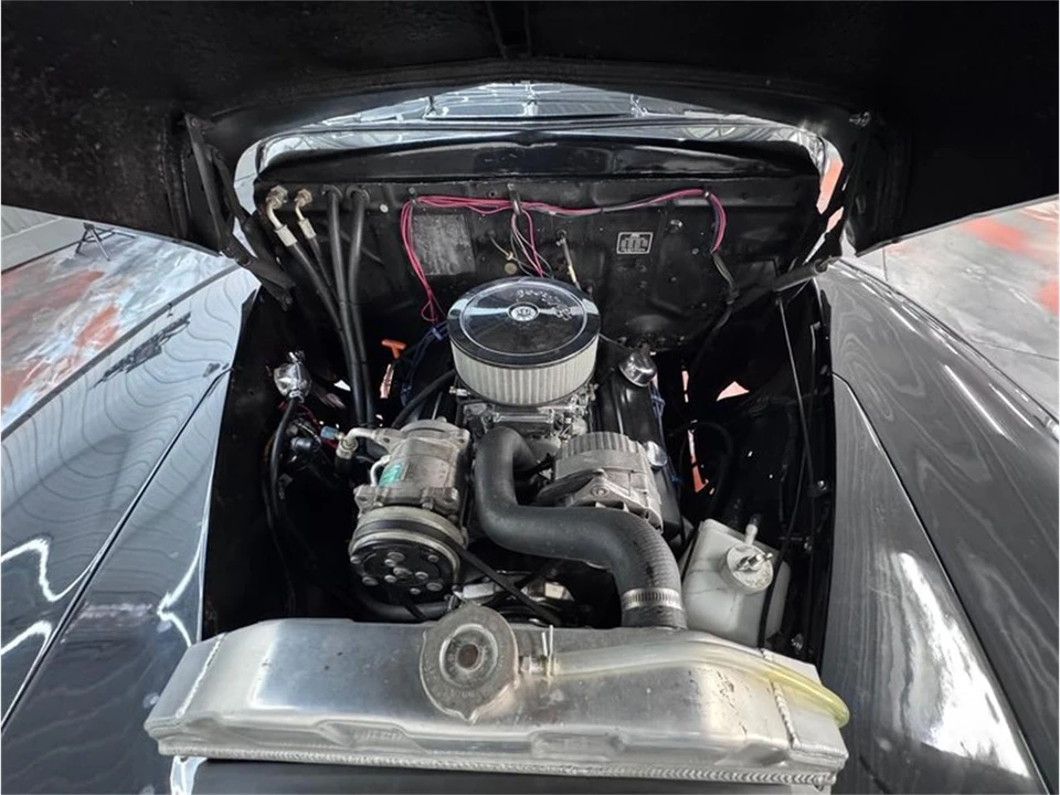 1947 Ford Standard & Deluxe & Super Deluxe - Image 4 of 4