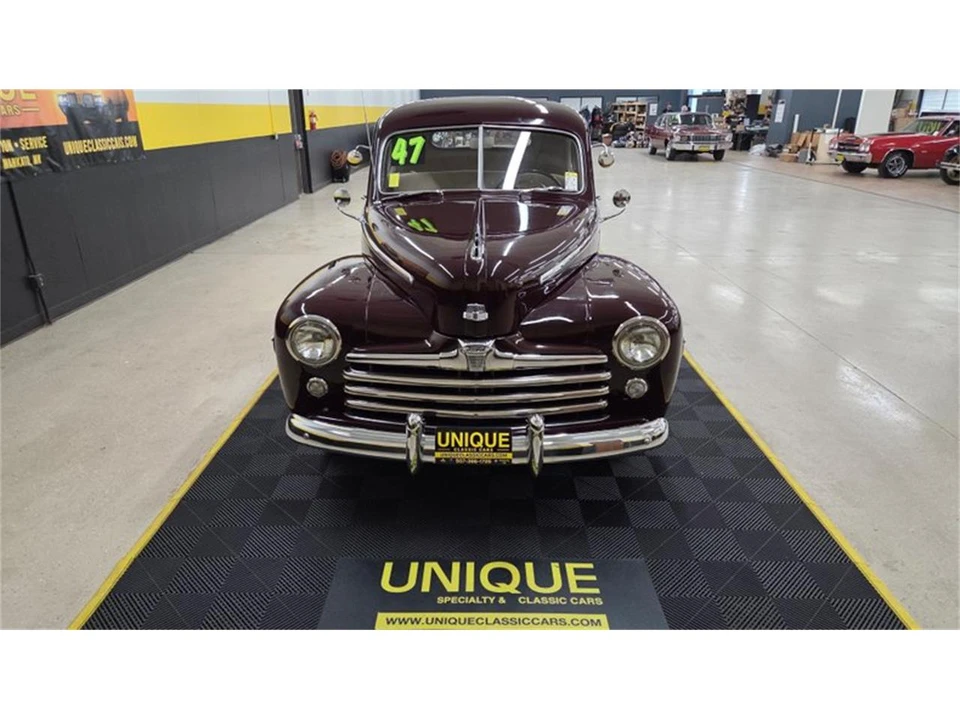 1947 Ford Standard & Deluxe & Super Deluxe - Image 2 of 31