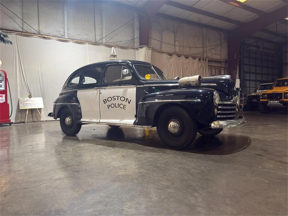 1947 Ford Standard & Deluxe & Super Deluxe - Image 22 of 31