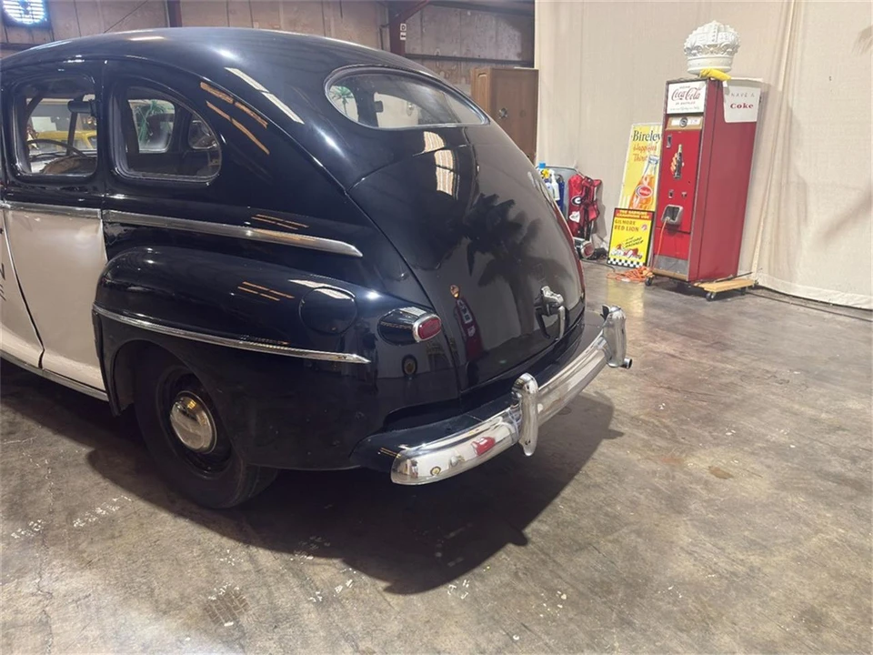 1947 Ford Standard & Deluxe & Super Deluxe - Image 20 of 31