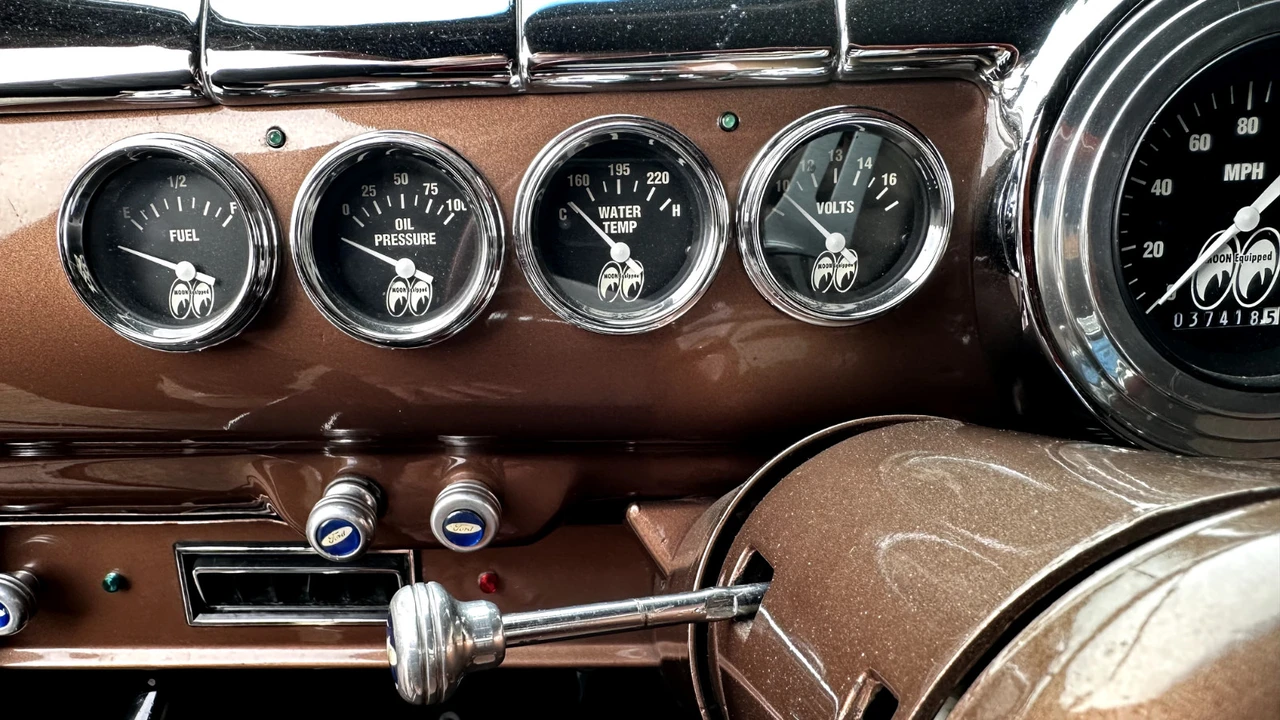 1947 Ford Standard & Deluxe & Super Deluxe - Image 13 of 21