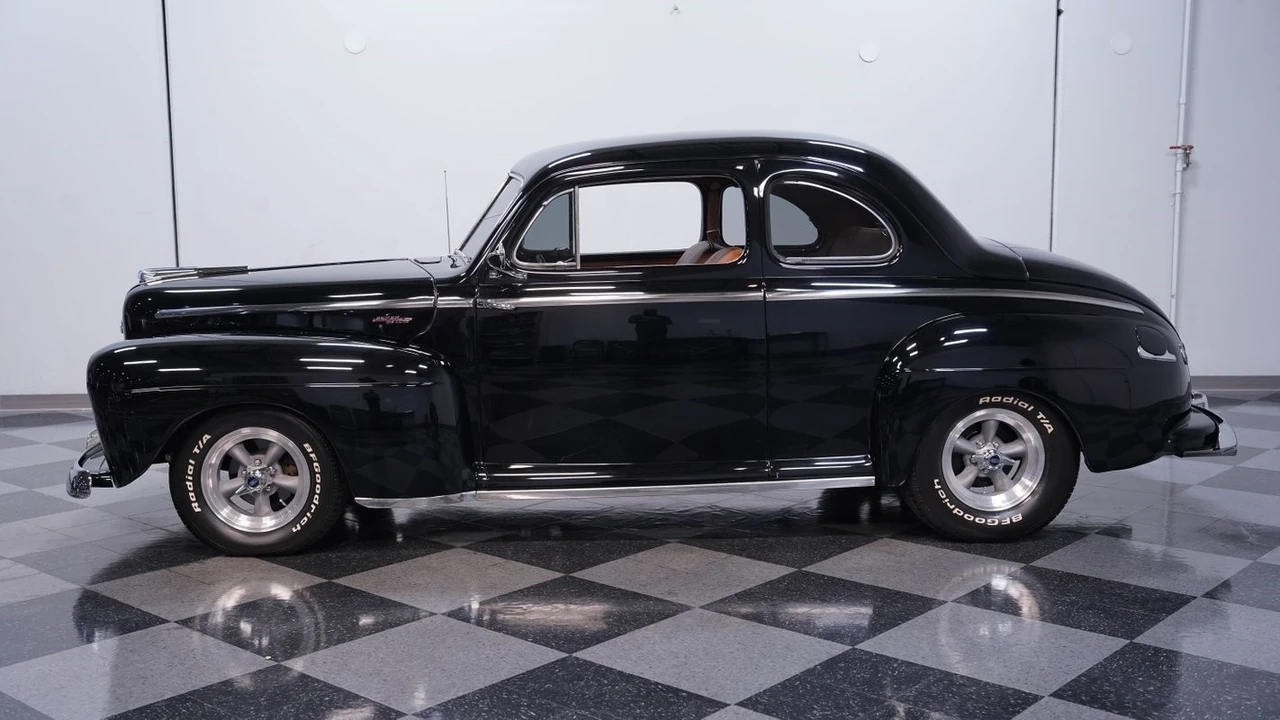1947 Ford Standard & Deluxe & Super Deluxe - Image 3 of 21