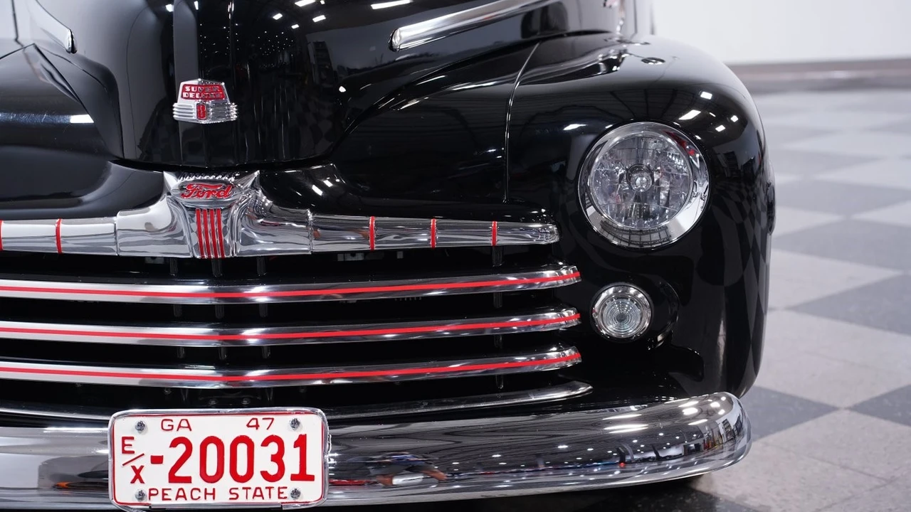 1947 Ford Standard & Deluxe & Super Deluxe - Image 19 of 21