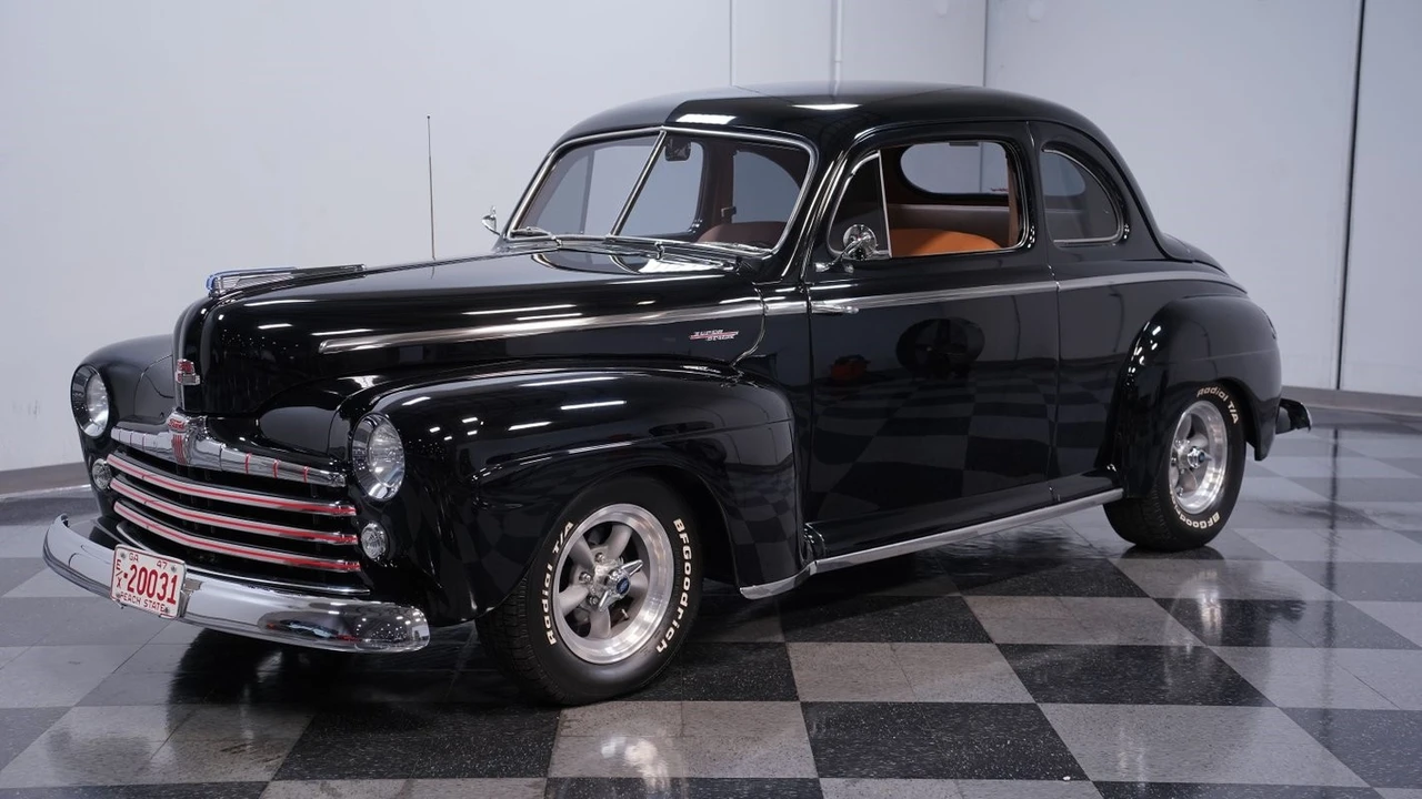 1947 Ford Standard & Deluxe & Super Deluxe - Image 7 of 21