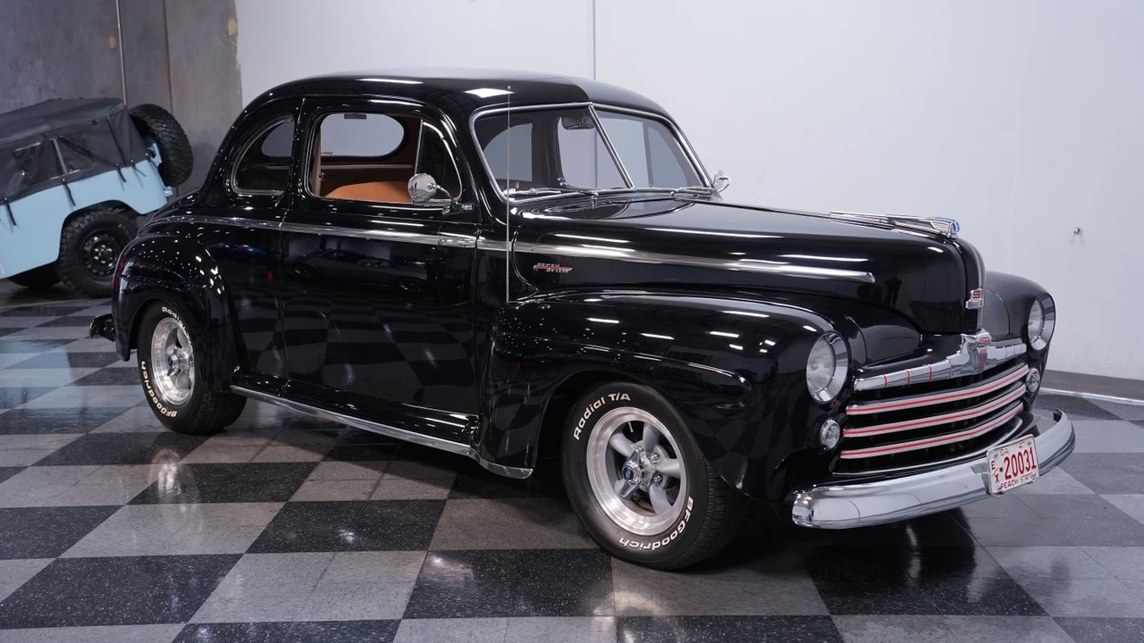 1947 Ford Standard & Deluxe & Super Deluxe - Image 14 of 21