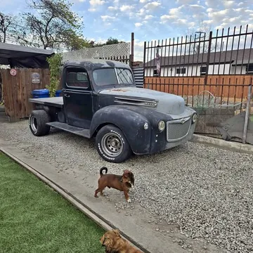 1947 Ford F1