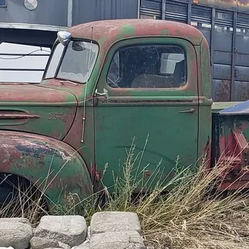 1947 Ford F100
