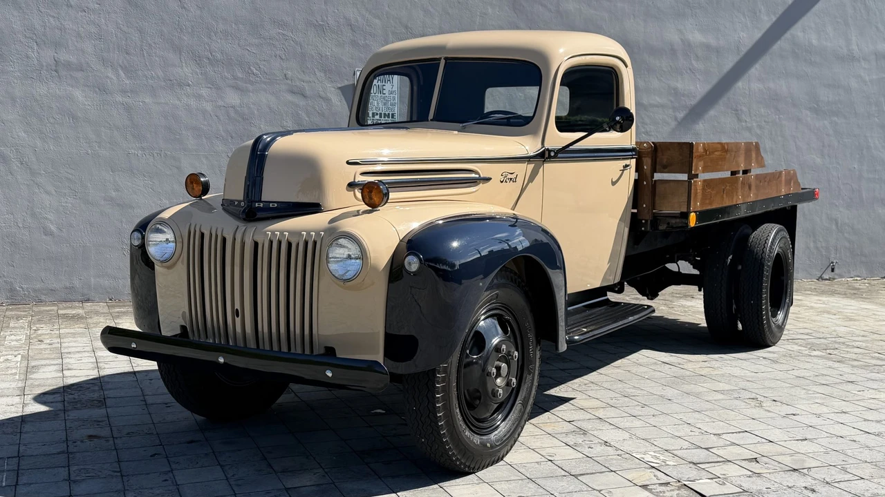 1947 Ford Pickup (1940-1947) - Image 4 of 31