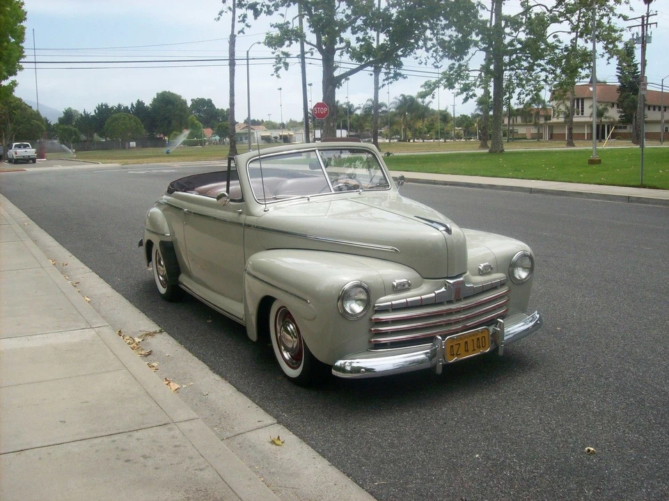 1947 Ford Standard & Deluxe & Super Deluxe - Image 16 of 17