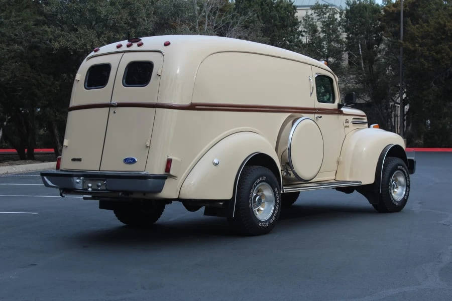 1947 Ford Pickup (1940-1947) - Image 2 of 6