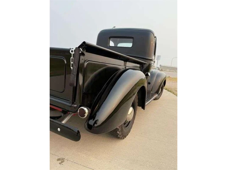 1947 Ford Pickup (1940-1947) - Image 5 of 9