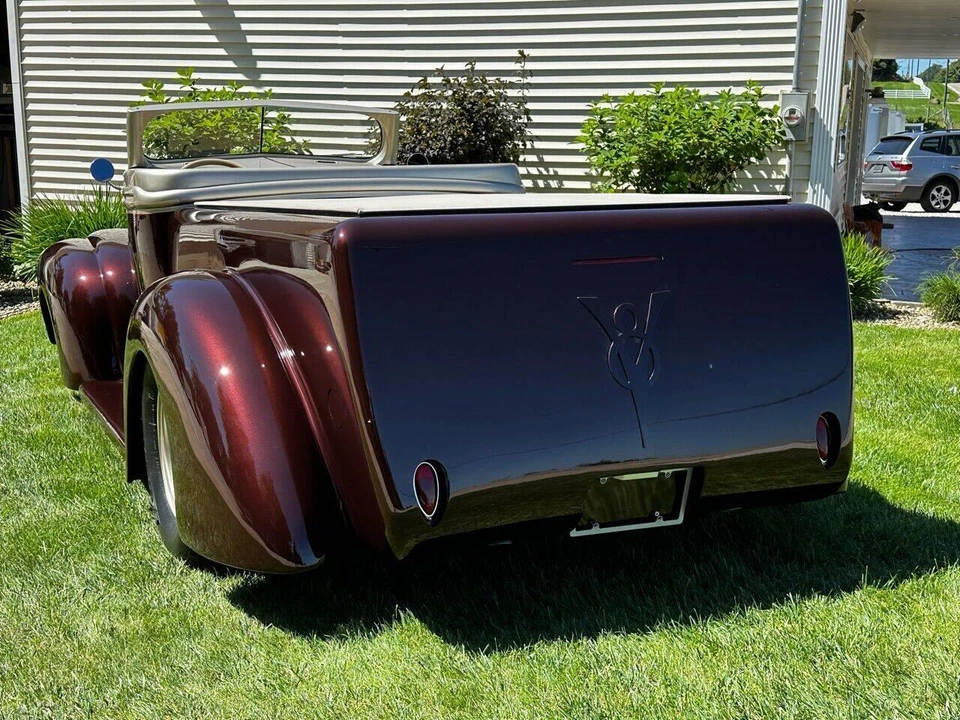 1947 Ford Standard & Deluxe & Super Deluxe - Image 15 of 31