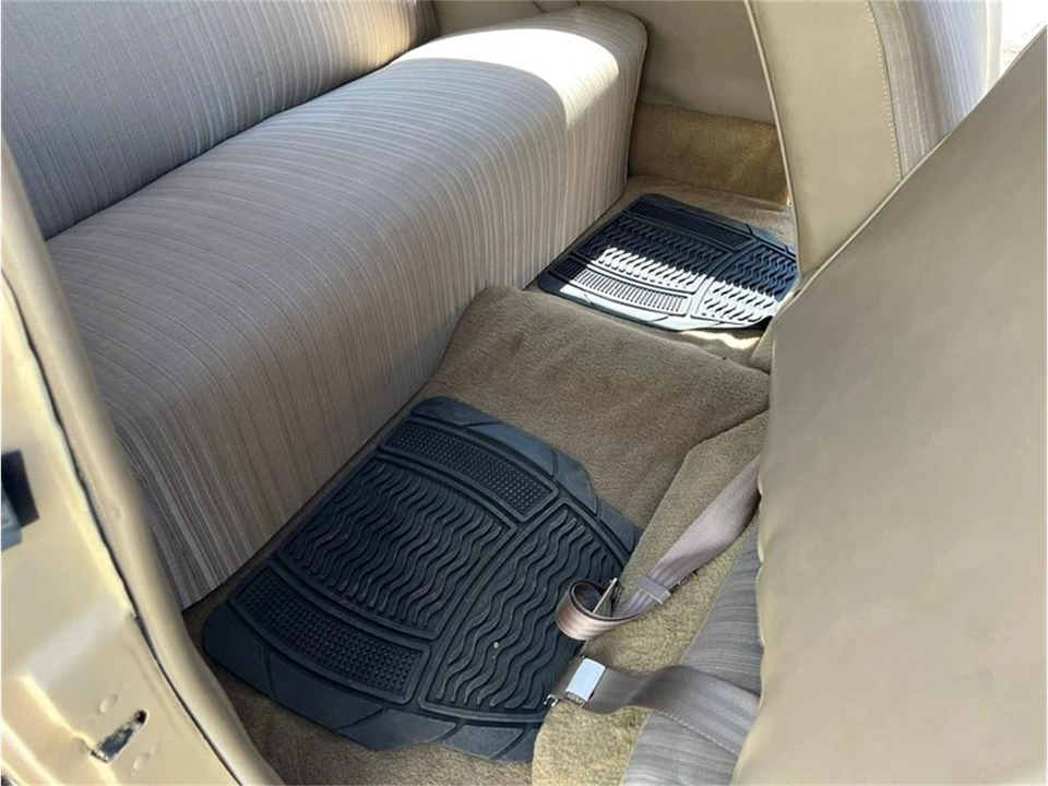 1947 Ford Standard & Deluxe & Super Deluxe - Image 27 of 31