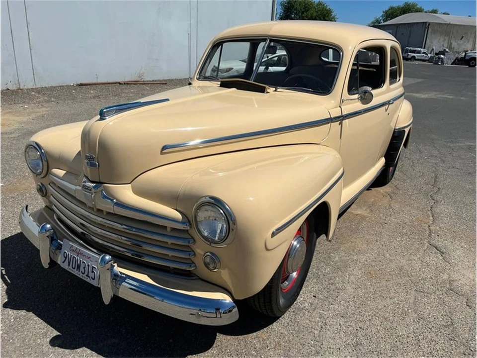 1947 Ford Standard & Deluxe & Super Deluxe - Image 3 of 31