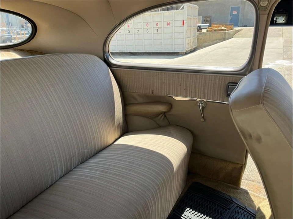 1947 Ford Standard & Deluxe & Super Deluxe - Image 28 of 31