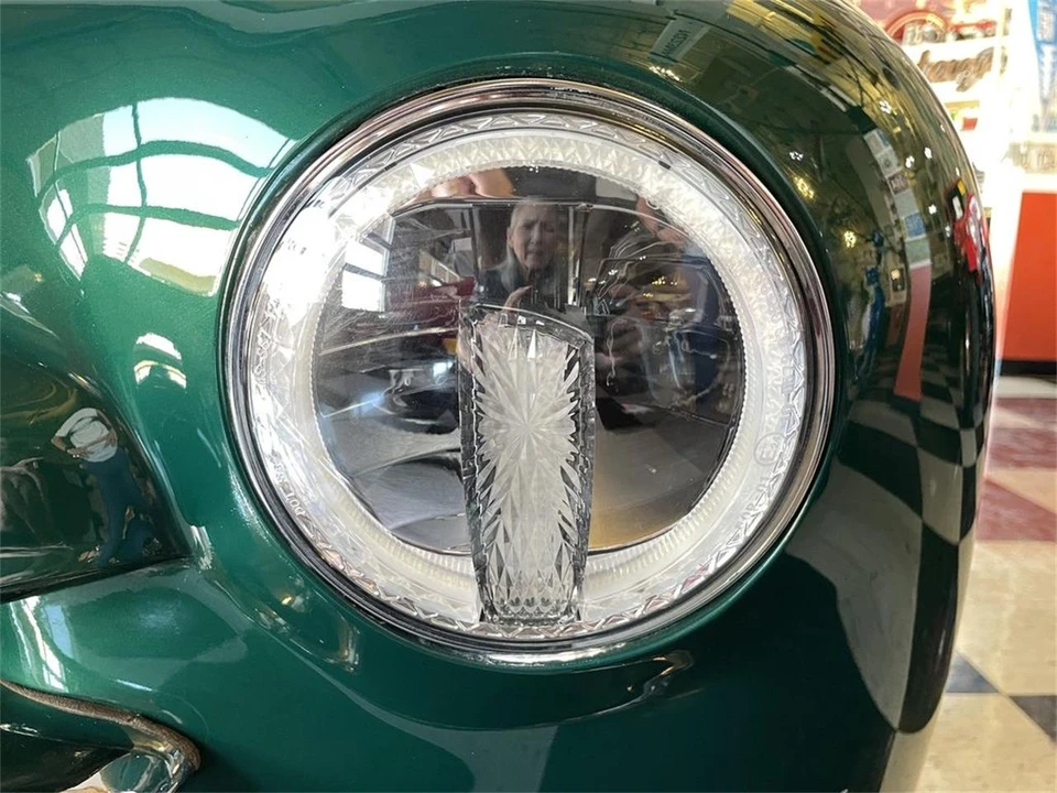 1947 Ford Standard & Deluxe & Super Deluxe - Image 25 of 31