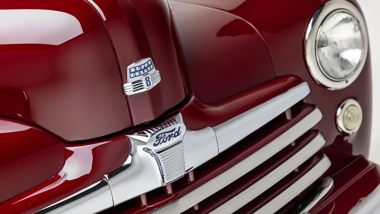 1947 Ford Standard & Deluxe & Super Deluxe - Image 28 of 31