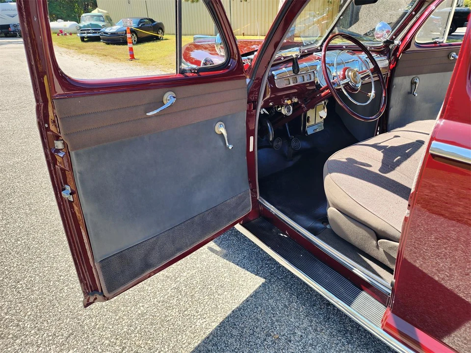 1947 Ford Standard & Deluxe & Super Deluxe - Image 18 of 31