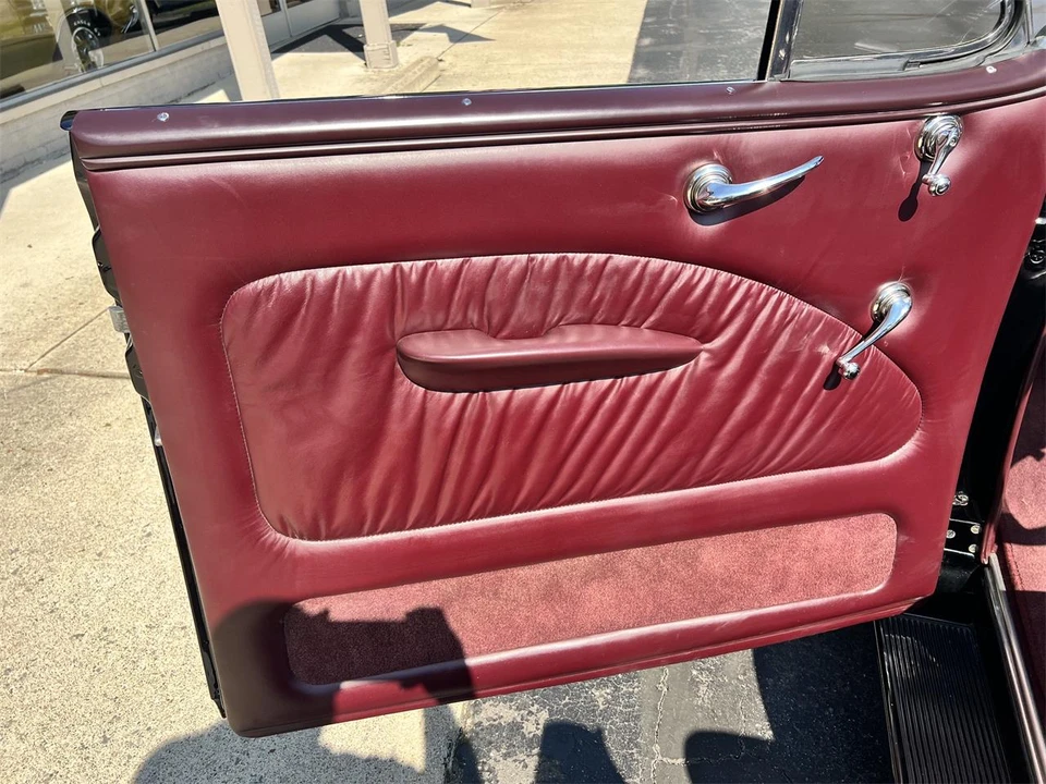 1947 Ford Standard & Deluxe & Super Deluxe - Image 13 of 31