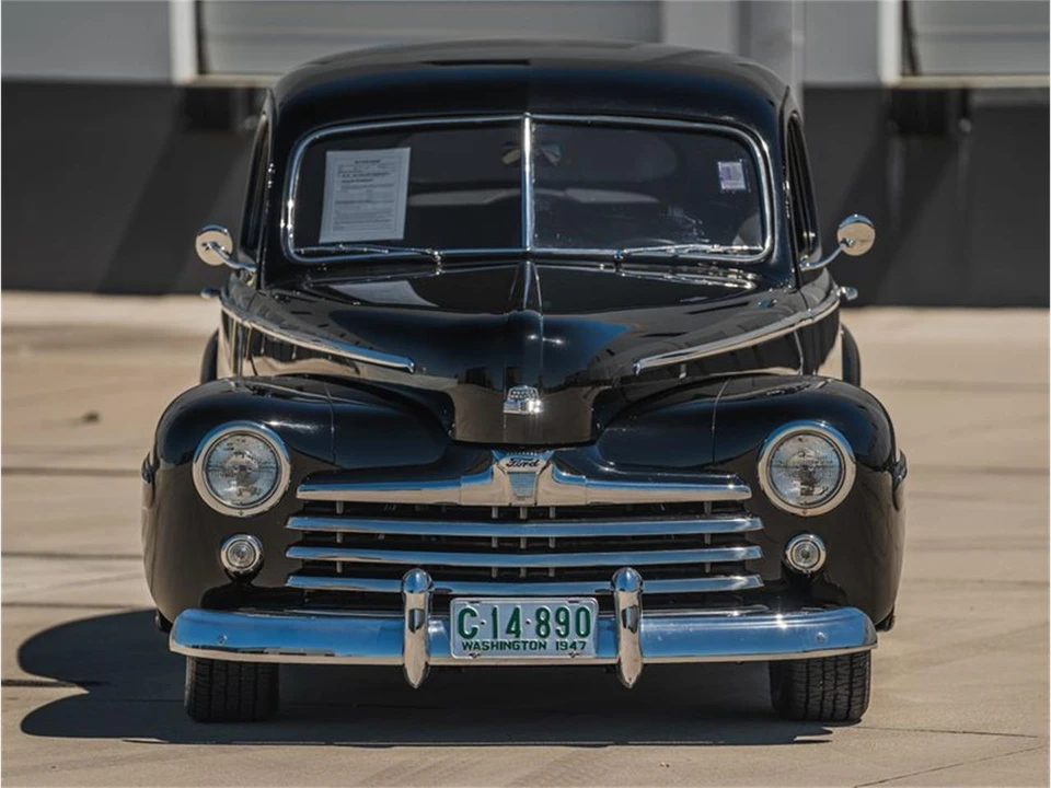 1947 Ford Standard & Deluxe & Super Deluxe - Image 4 of 31