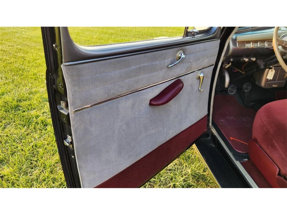 1947 Ford Standard & Deluxe & Super Deluxe - Image 23 of 31