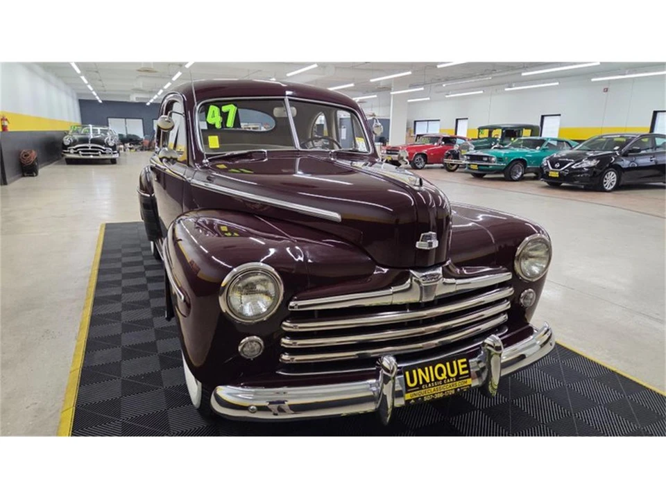 1947 Ford Standard & Deluxe & Super Deluxe - Image 10 of 31