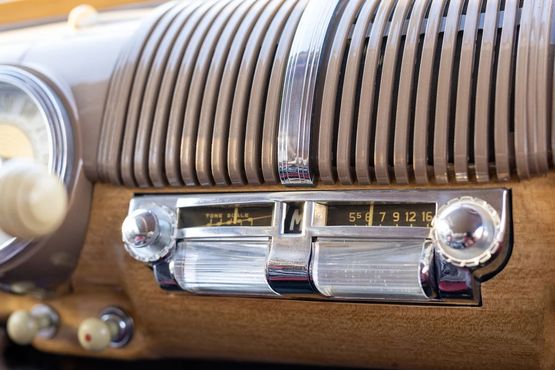 1947 Ford Standard & Deluxe & Super Deluxe - Image 10 of 20