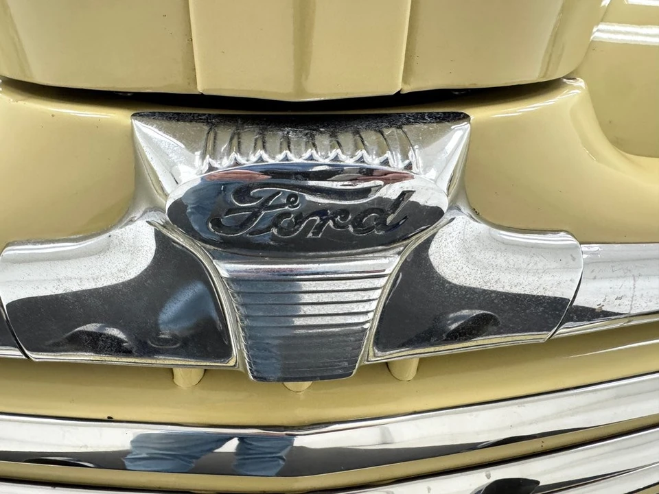 1947 Ford Standard & Deluxe & Super Deluxe - Image 14 of 31