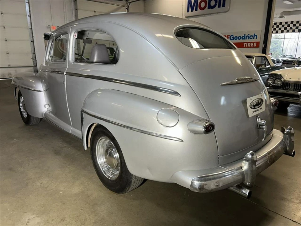 1947 Ford Standard & Deluxe & Super Deluxe - Image 7 of 31