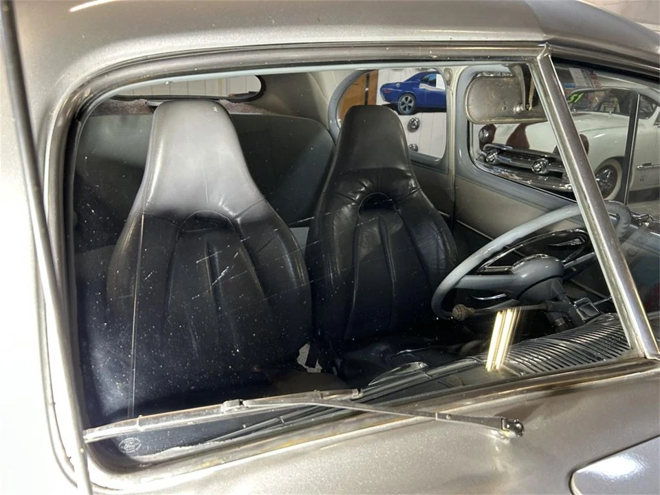 1947 Ford Standard & Deluxe & Super Deluxe - Image 17 of 31