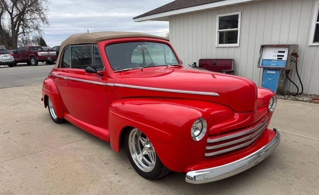 1947 Ford Standard & Deluxe & Super Deluxe - Image 2 of 31