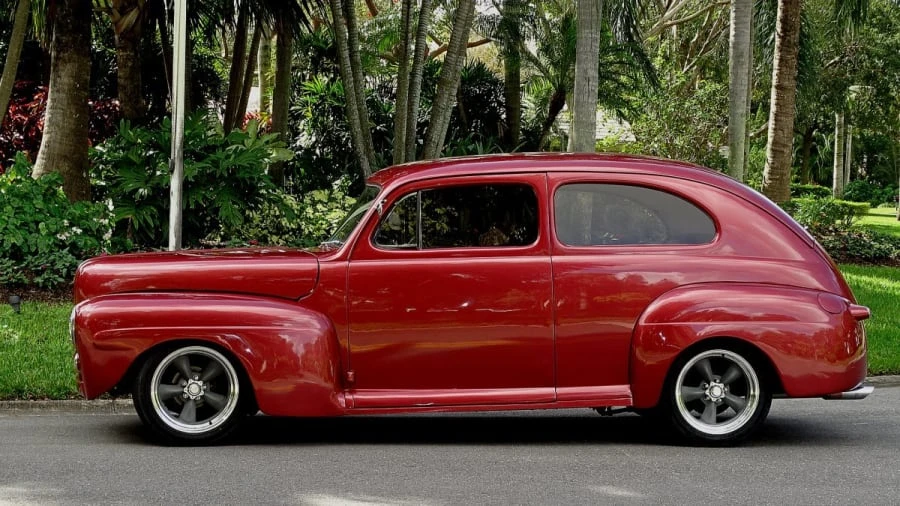 1947 Ford Standard & Deluxe & Super Deluxe - Image 2 of 12