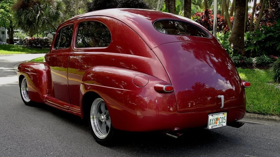 1947 Ford Standard & Deluxe & Super Deluxe - Image 3 of 12