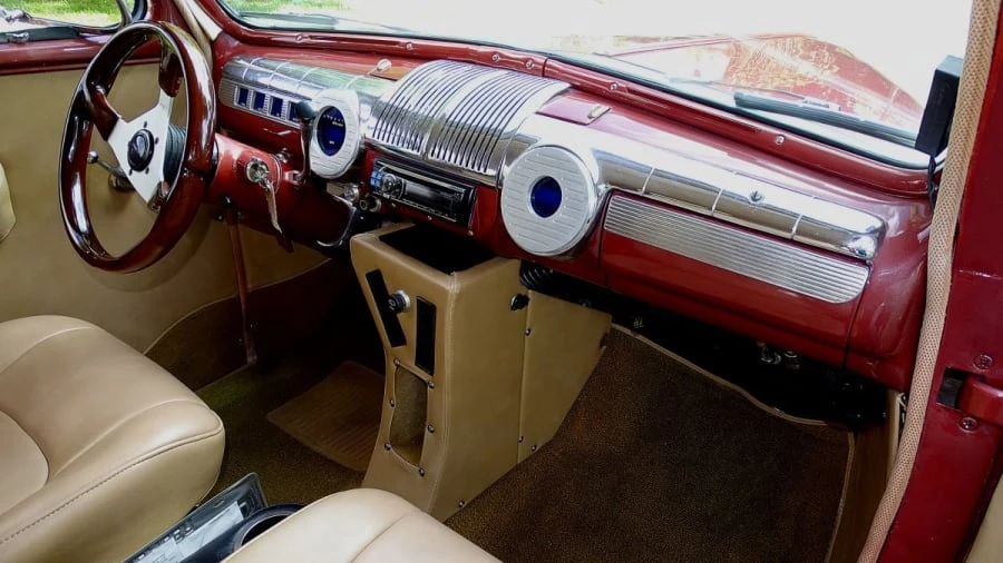 1947 Ford Standard & Deluxe & Super Deluxe - Image 5 of 12