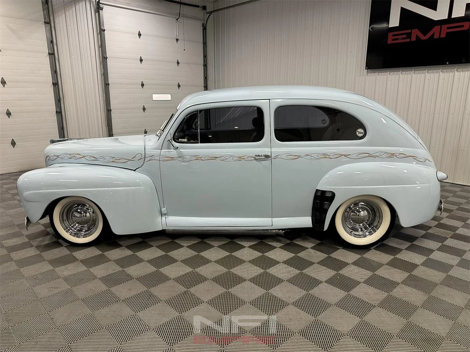 1947 Ford Standard & Deluxe & Super Deluxe - Image 2 of 31