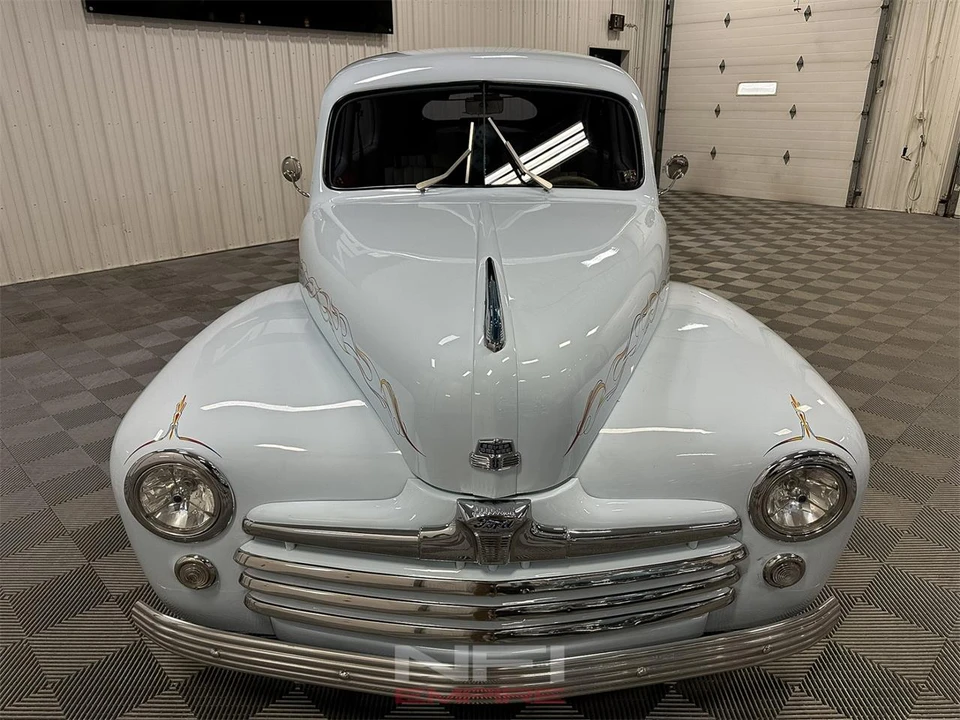 1947 Ford Standard & Deluxe & Super Deluxe - Image 4 of 31
