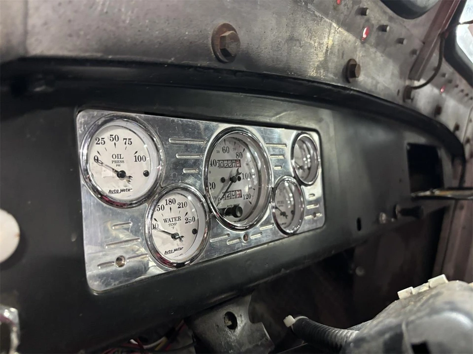 1947 Ford Standard & Deluxe & Super Deluxe - Image 12 of 18