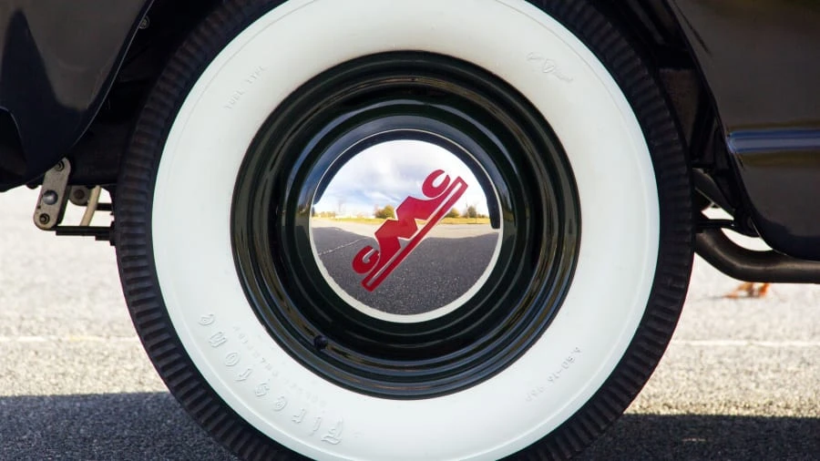1947 GMC New Design - Image 8 of 12
