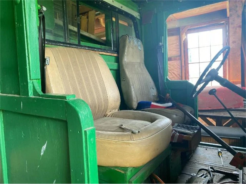 1947 GMC New Design - Image 3 of 8
