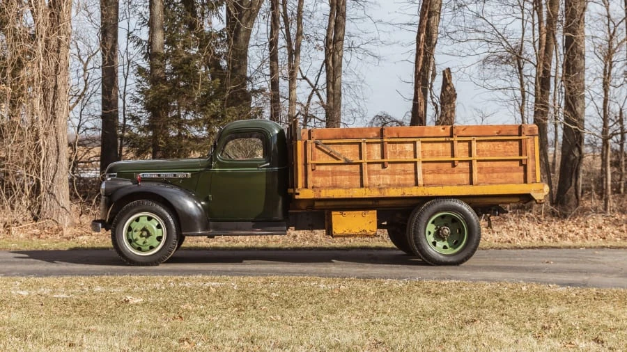 1947 GMC New Design - Image 2 of 27