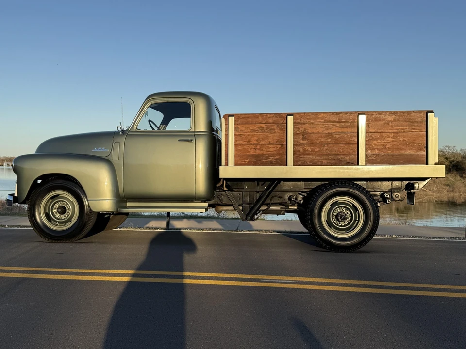 1947 GMC E-Series - Image 7 of 31