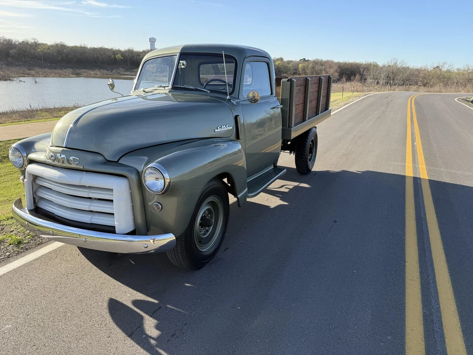 1947 GMC E-Series - Image 4 of 31