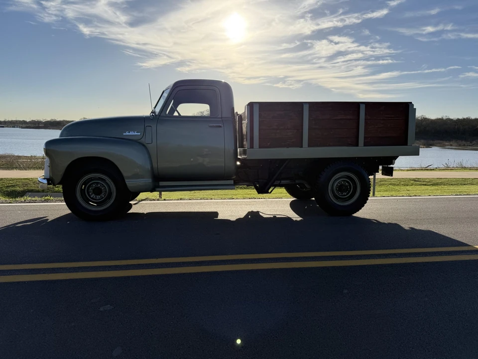1947 GMC E-Series - Image 6 of 31