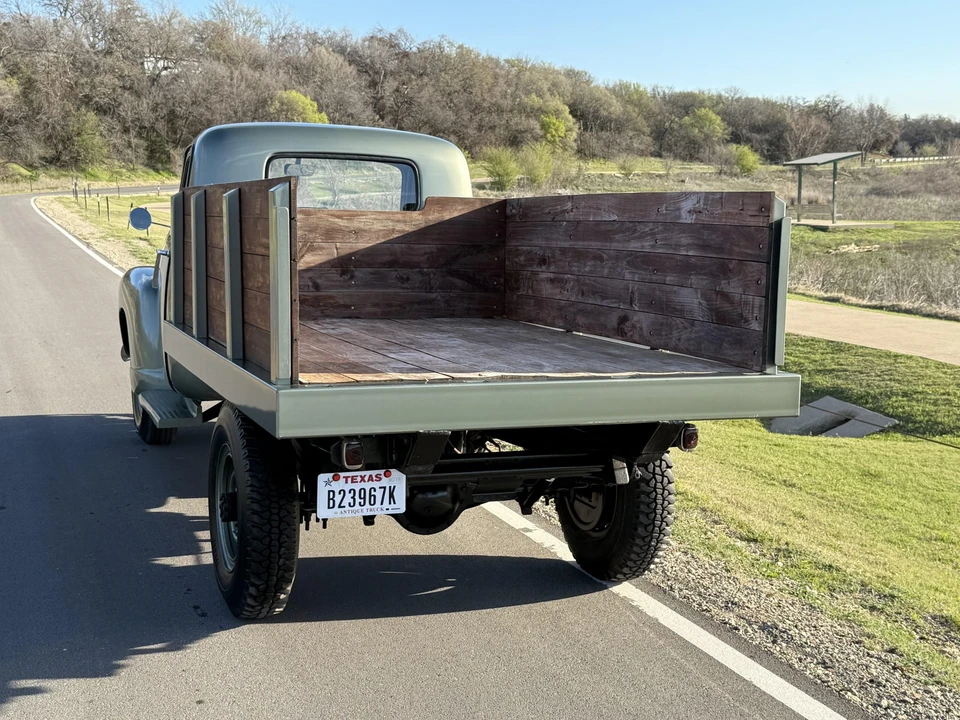 1947 GMC E-Series - Image 10 of 31